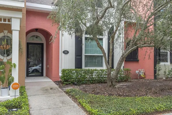 $2,225 | 808 Carlyle Lane, DeLand, FL 32724
