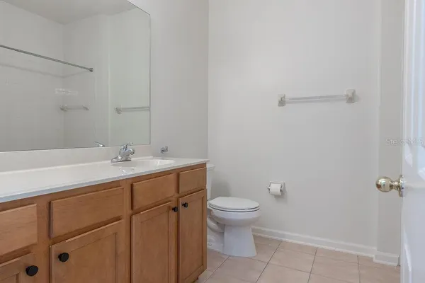 $2,225 | 808 Carlyle Lane, DeLand, FL 32724