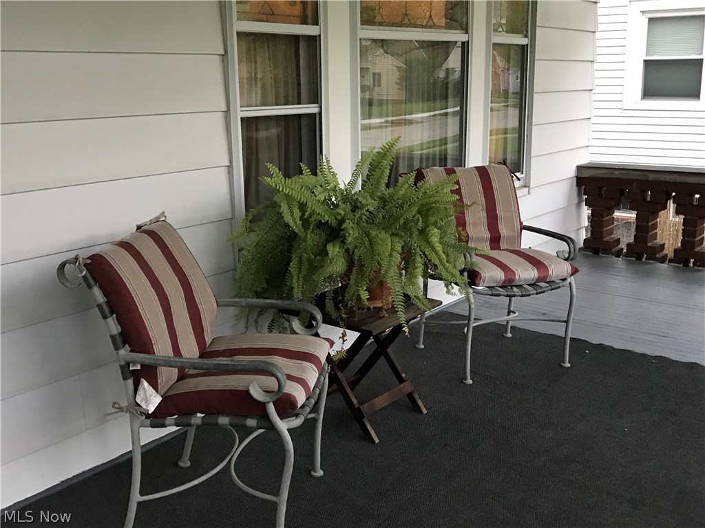 1029 Woodview Road Cleveland, OH 44121 - Photo 34 of 35 Front Porch