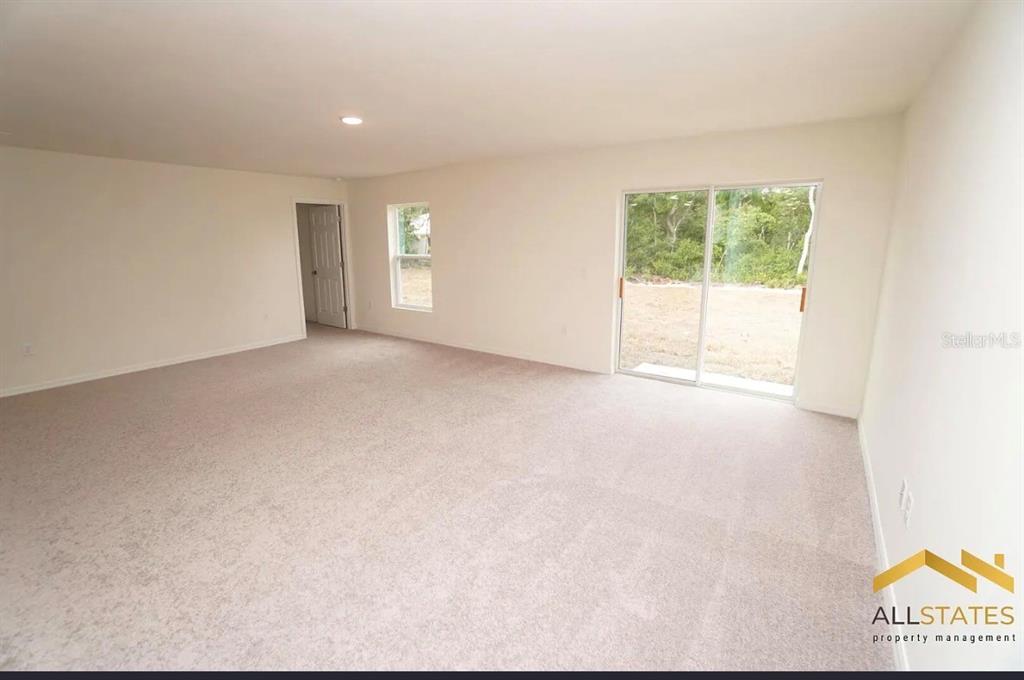 15932 Southwest 34th Court Road Ocala, FL 34473 - Photo 3 of 4 Gallery Image 3