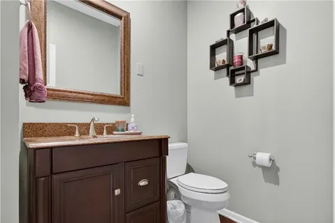 $950,000 | 13008 Glenfield Road, Leawood, KS 66209