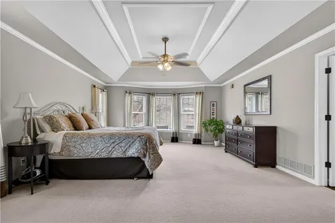 $950,000 | 13008 Glenfield Road, Leawood, KS 66209