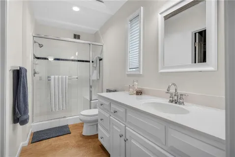 $950,000 | 13008 Glenfield Road, Leawood, KS 66209