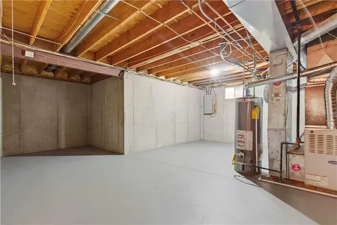 $950,000 | 13008 Glenfield Road, Leawood, KS 66209