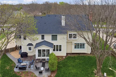 $950,000 | 13008 Glenfield Road, Leawood, KS 66209