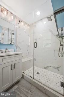 a view of utility room