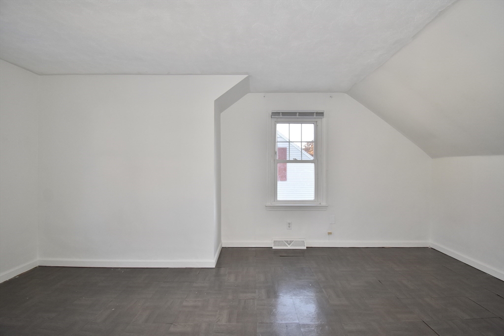 18 French Street Springfield, MA 01104 - Photo 29 of 39