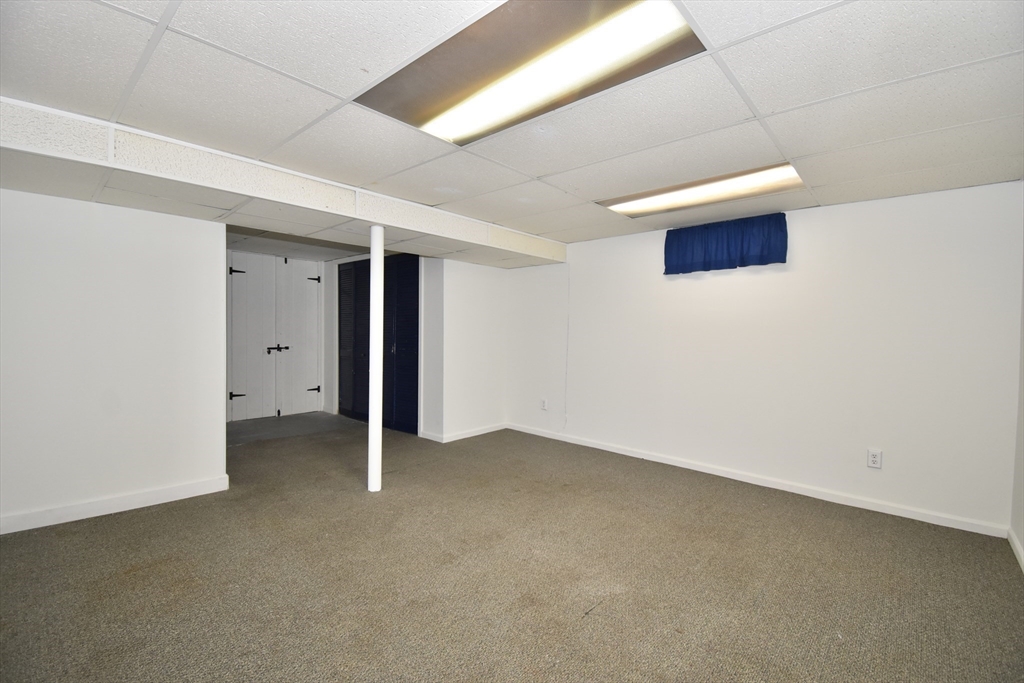 18 French Street Springfield, MA 01104 - Photo 33 of 39