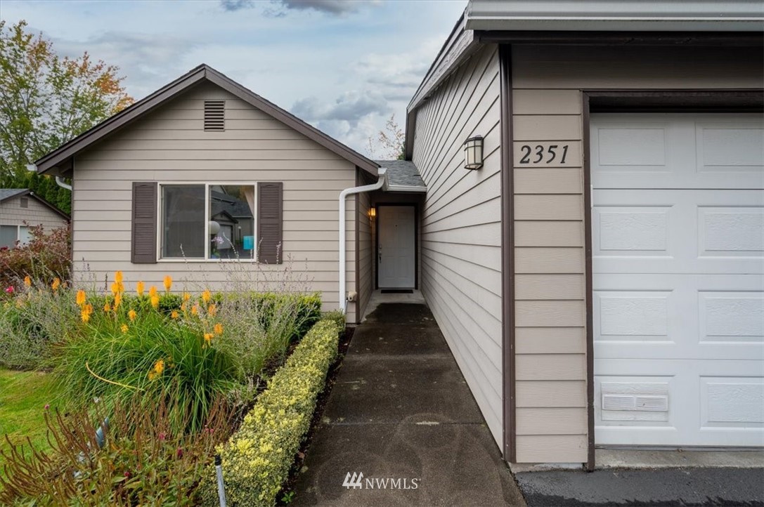 2351 Michigan Street Bellingham, WA 98229 - Photo 3 of 27 a view of a house with a yard