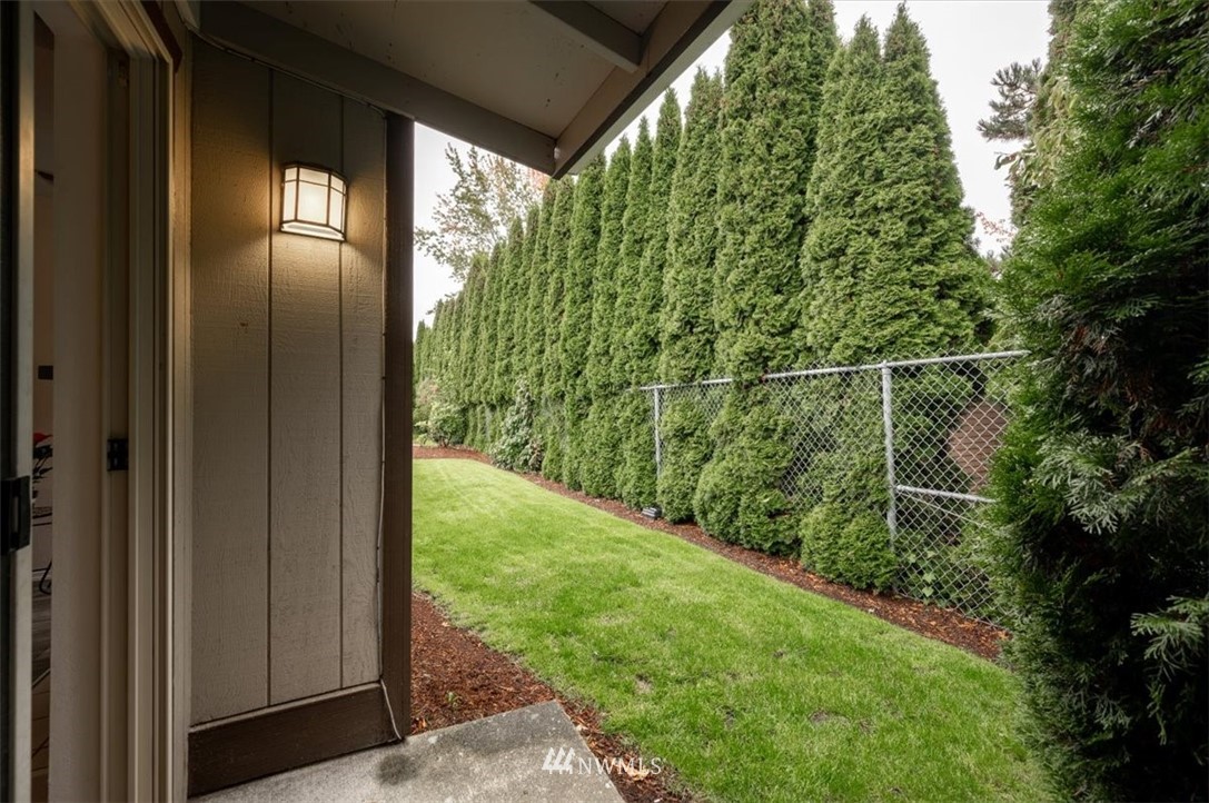 2351 Michigan Street Bellingham, WA 98229 - Photo 25 of 27 a view of a backyard