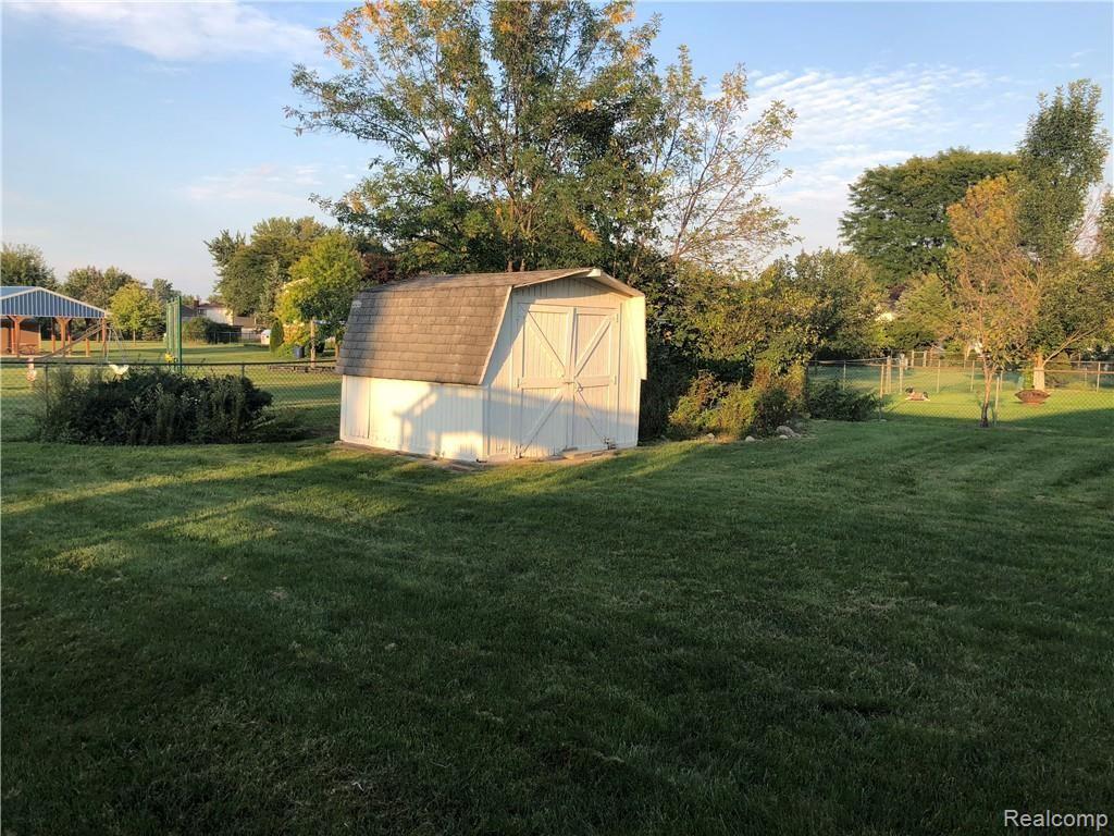42272 Saltz Road Canton, MI 48187 - Photo 26 of 30 SHED