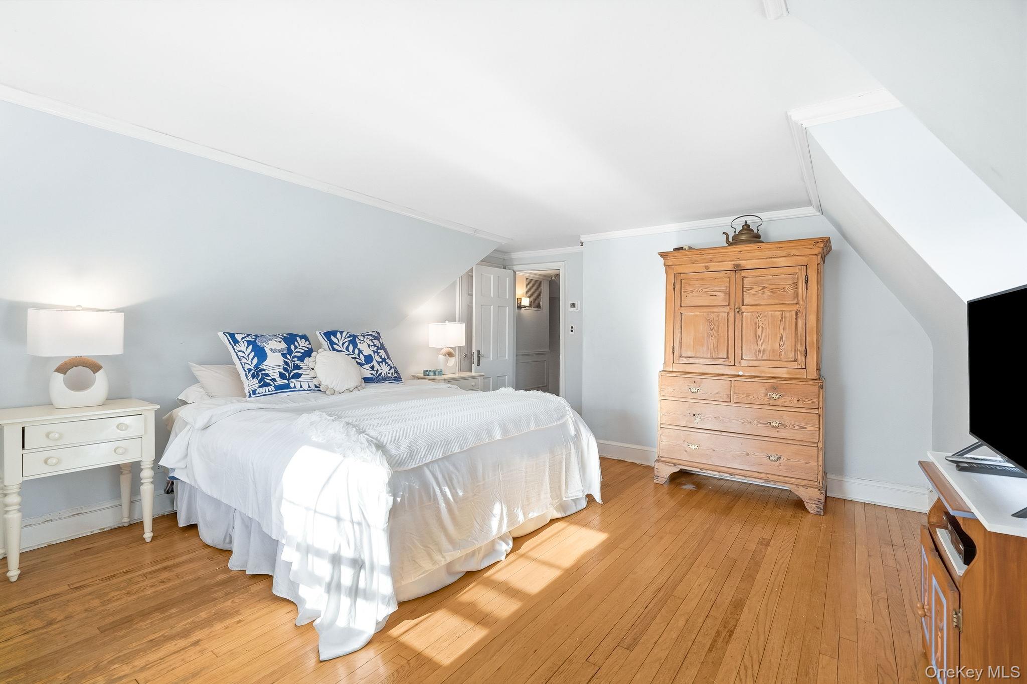 27 Valley Road Scarsdale, NY 10583 - Photo 16 of 41