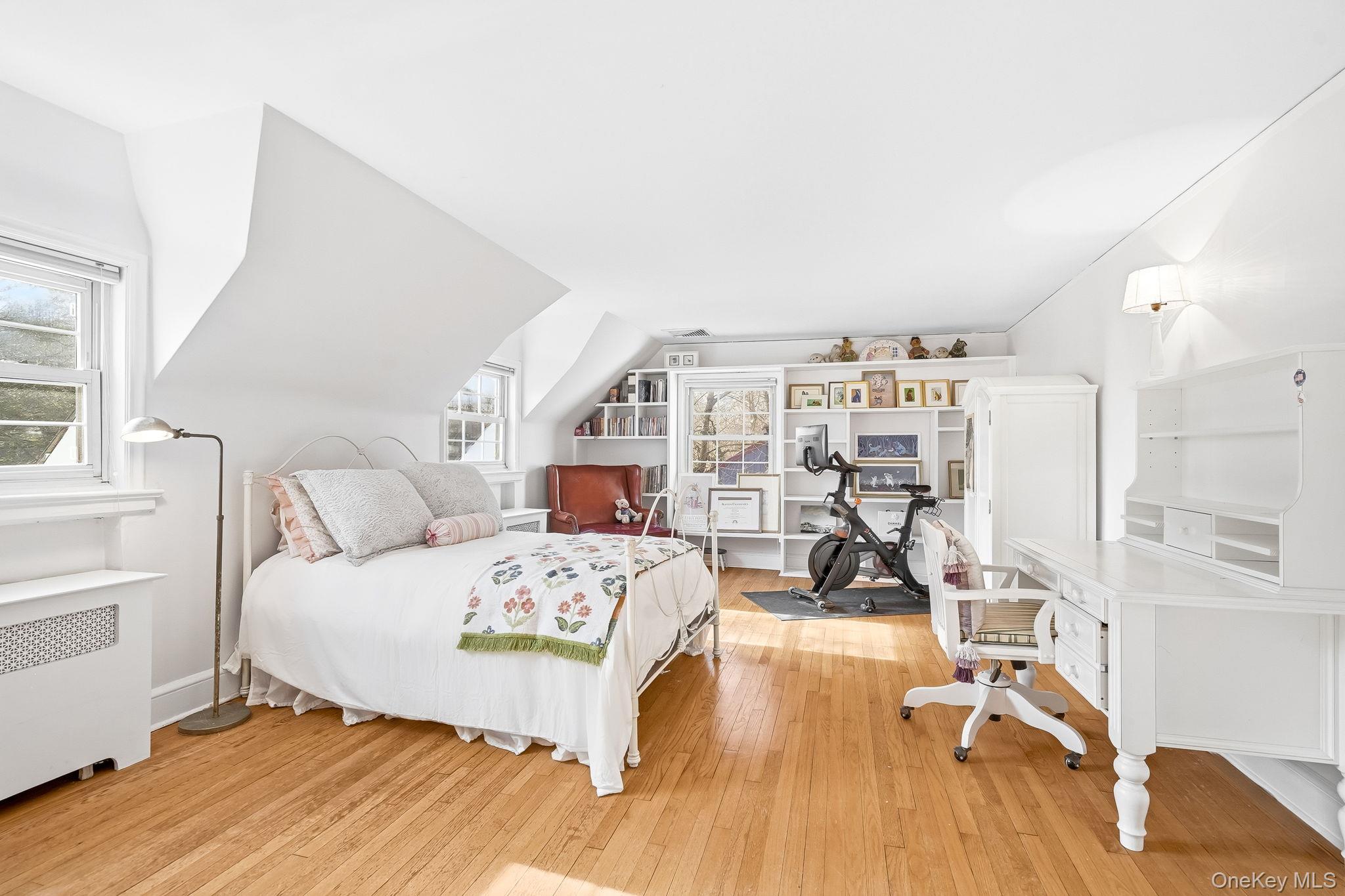 27 Valley Road Scarsdale, NY 10583 - Photo 24 of 41