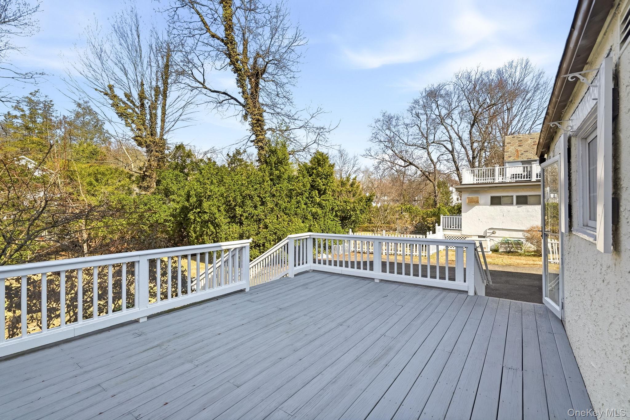 27 Valley Road Scarsdale, NY 10583 - Photo 31 of 41