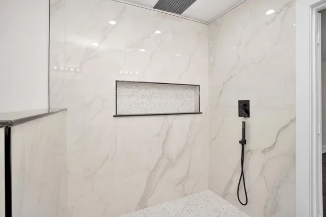 $875,000 | 4323 Tilson Lane, Houston, TX 77041