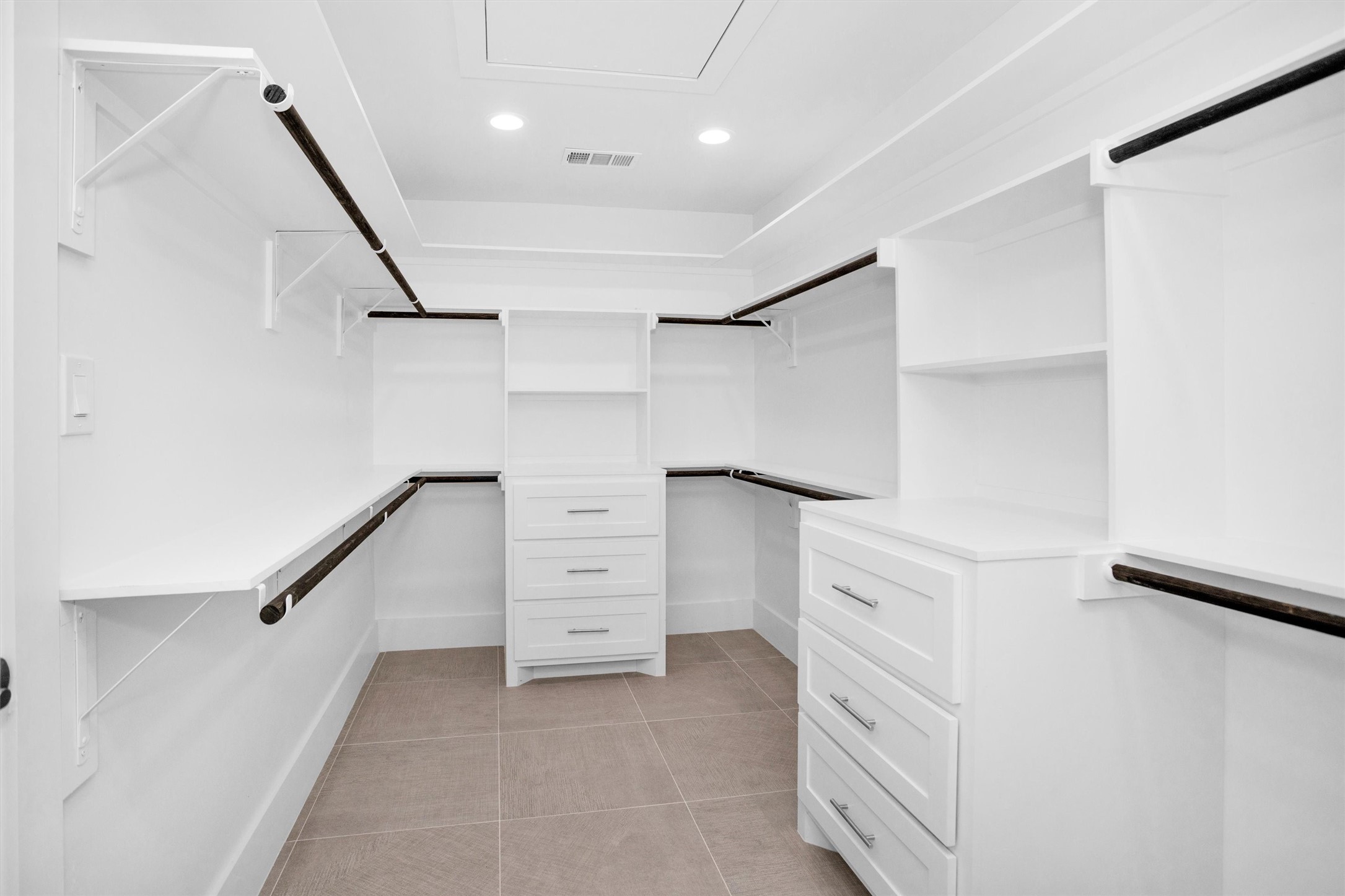 4323 Tilson Lane Houston, TX 77041 - Photo 15 of 34