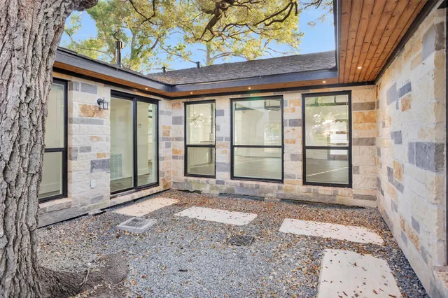 $875,000 | 4323 Tilson Lane, Houston, TX 77041