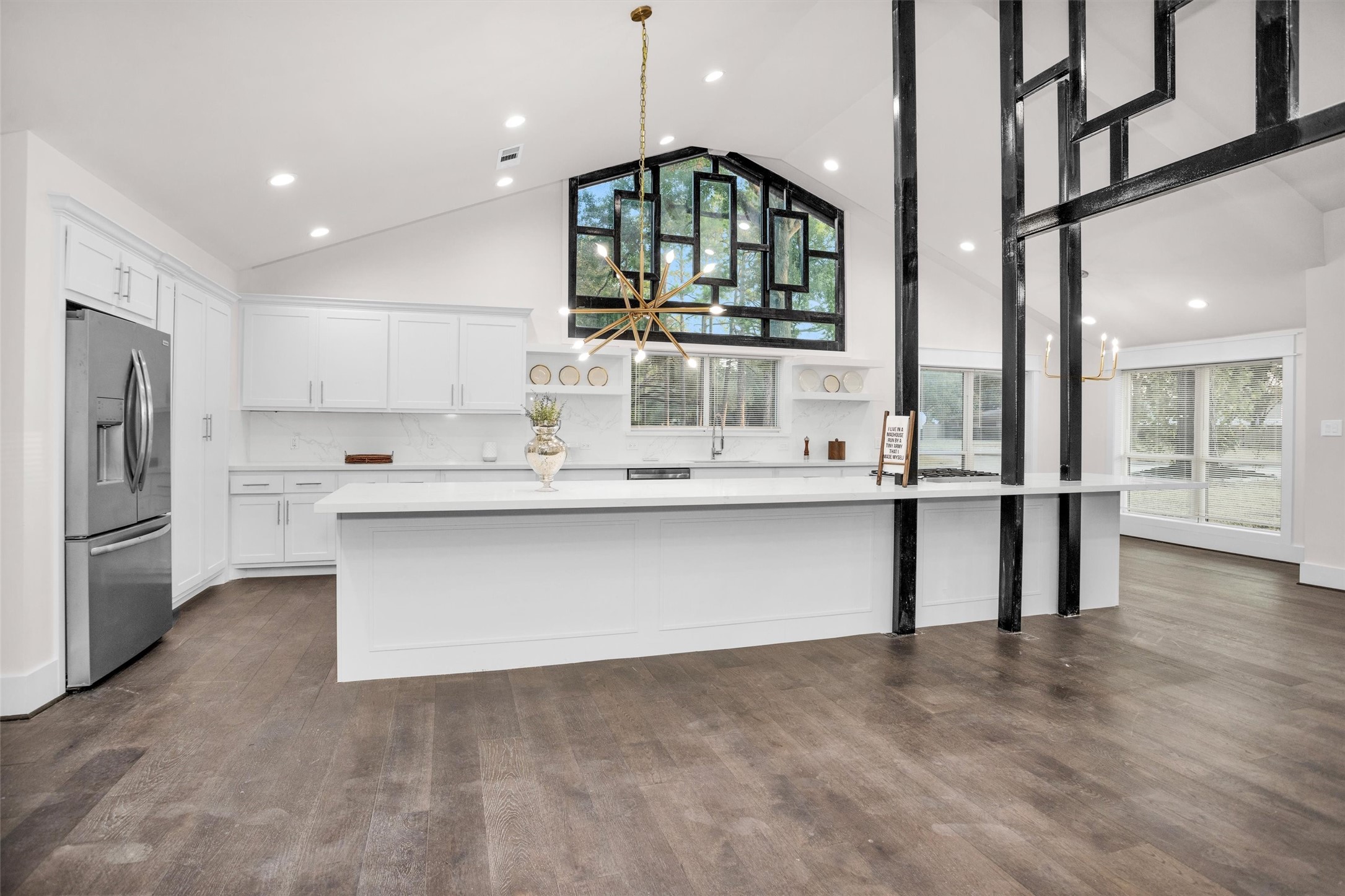 4323 Tilson Lane Houston, TX 77041 - Photo 7 of 34