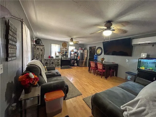 $85,000 | 61 Wood Drive, Mound City, KS 66056