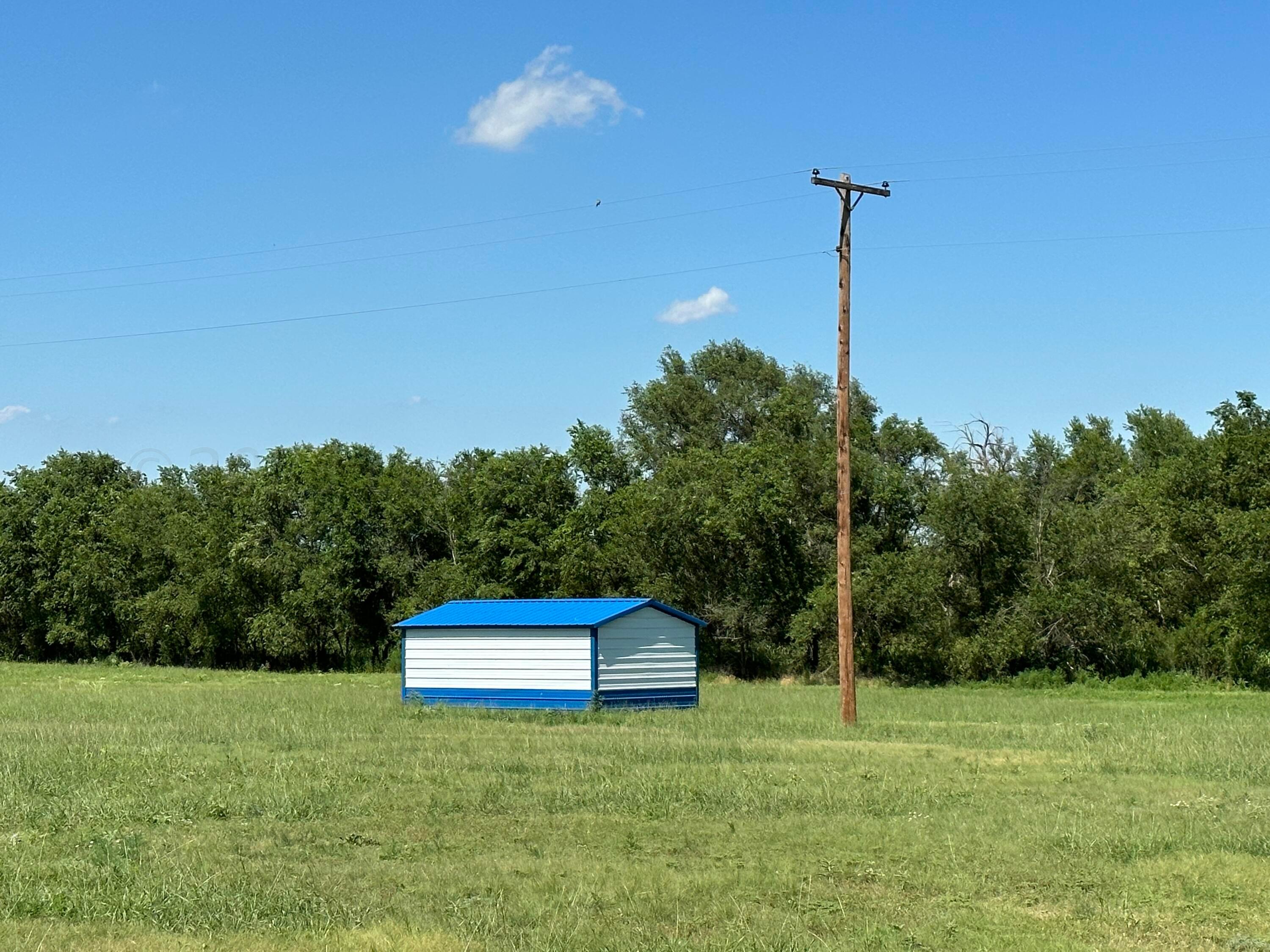 700 North Texas Street Shamrock, TX 79079 - Photo 20 of 47 a house view with a outdoor space