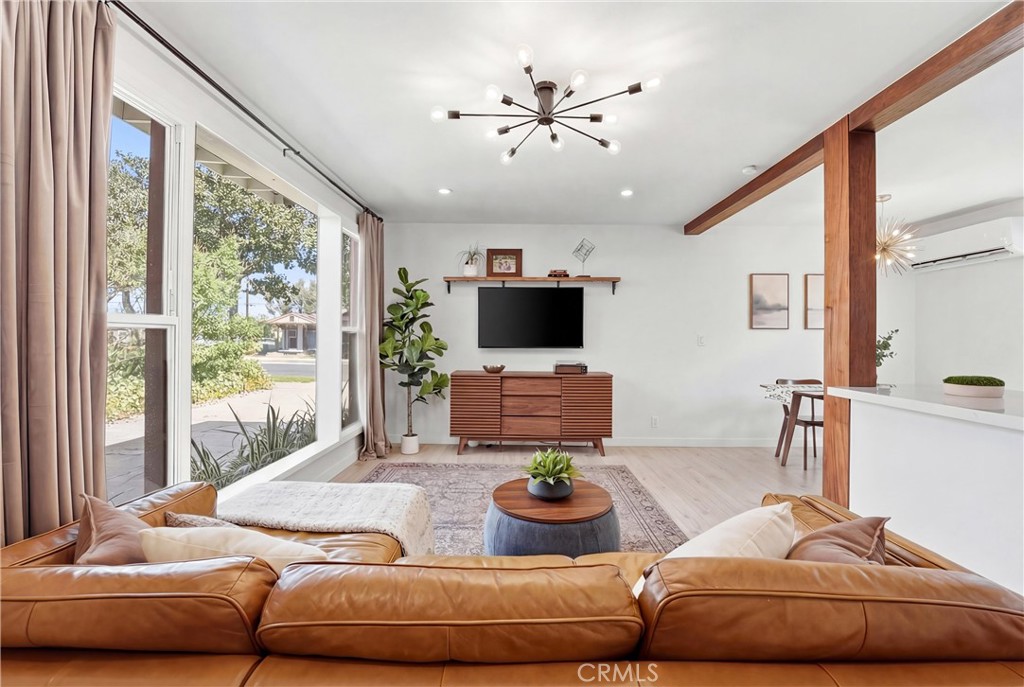 2157 Gale Avenue Long Beach, CA 90810 - Photo 2 of 25