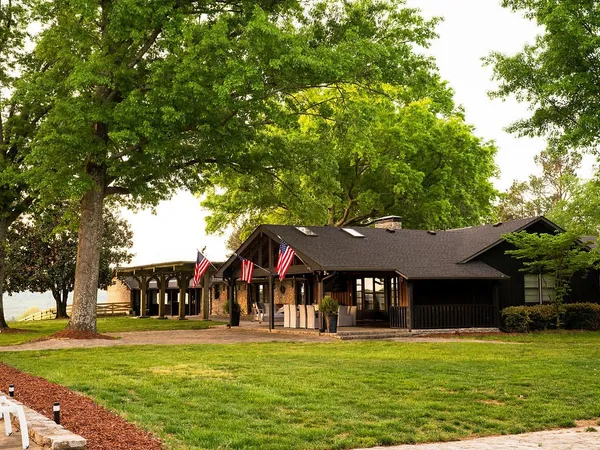 $4,995,000 | 2311 Darks Mill Road, Columbia, TN 38401
