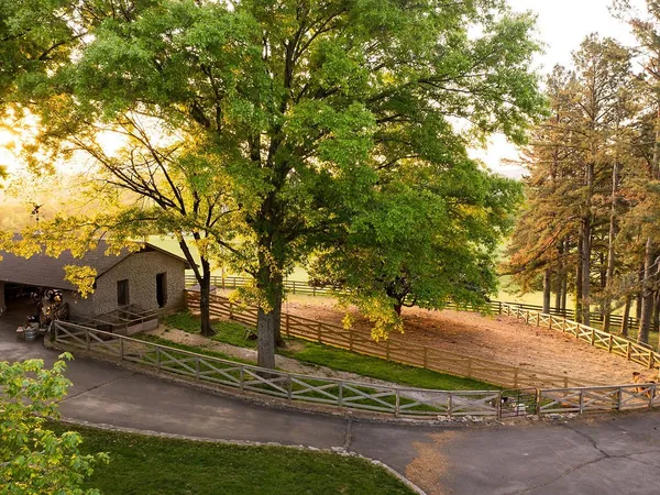 $4,995,000 | 2311 Darks Mill Road, Columbia, TN 38401