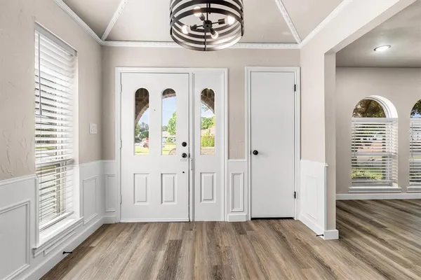 $469,900 | 1715 Covemeadow Drive, Arlington, TX 76012