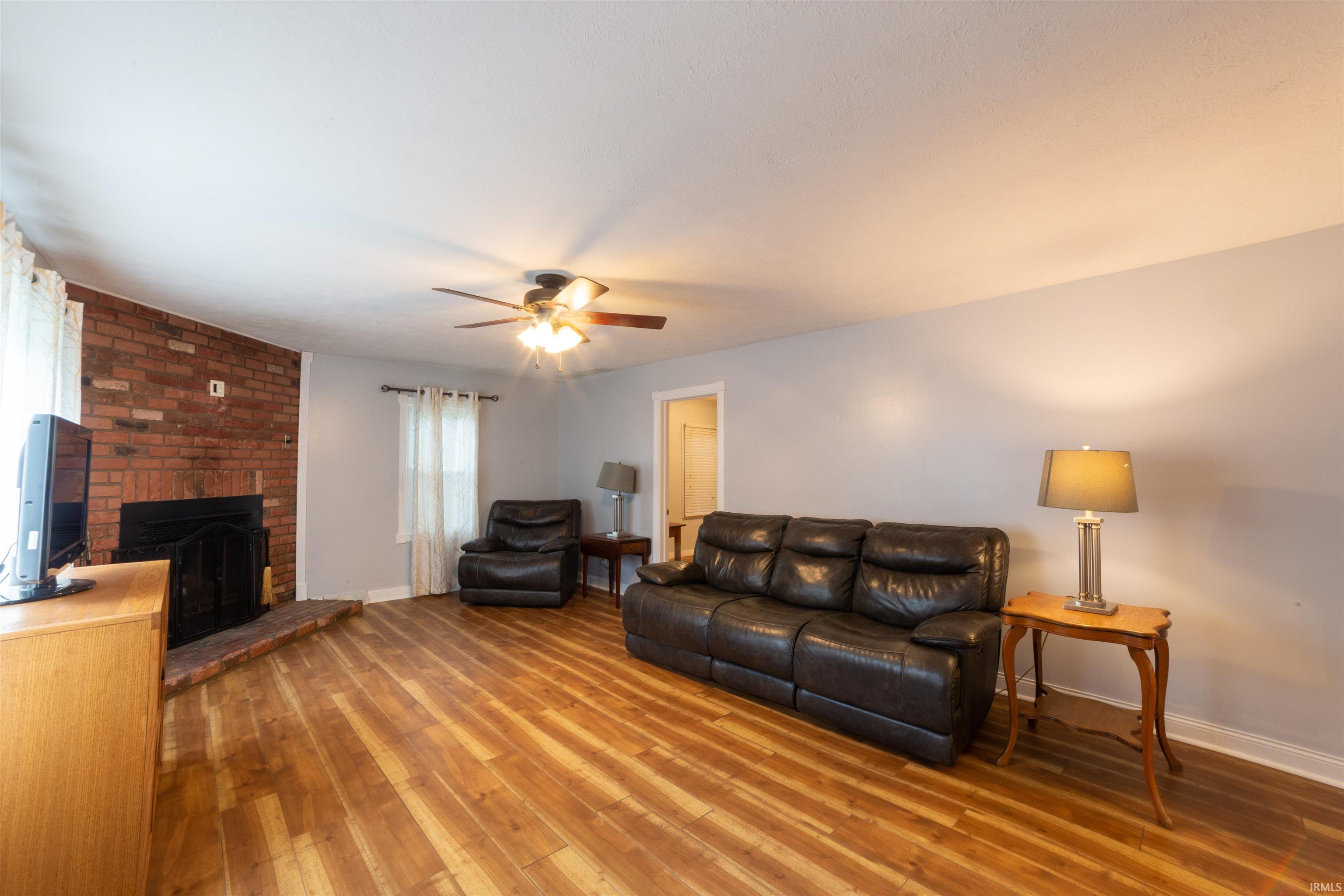 11515 Walnut Road Evansville, IN 47725 - Photo 4 of 36 Gallery Image 4