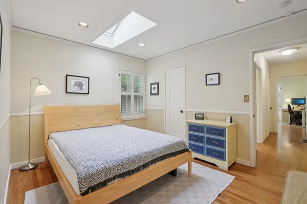 $12,500 | 325 University Drive, Menlo Park, CA 94025