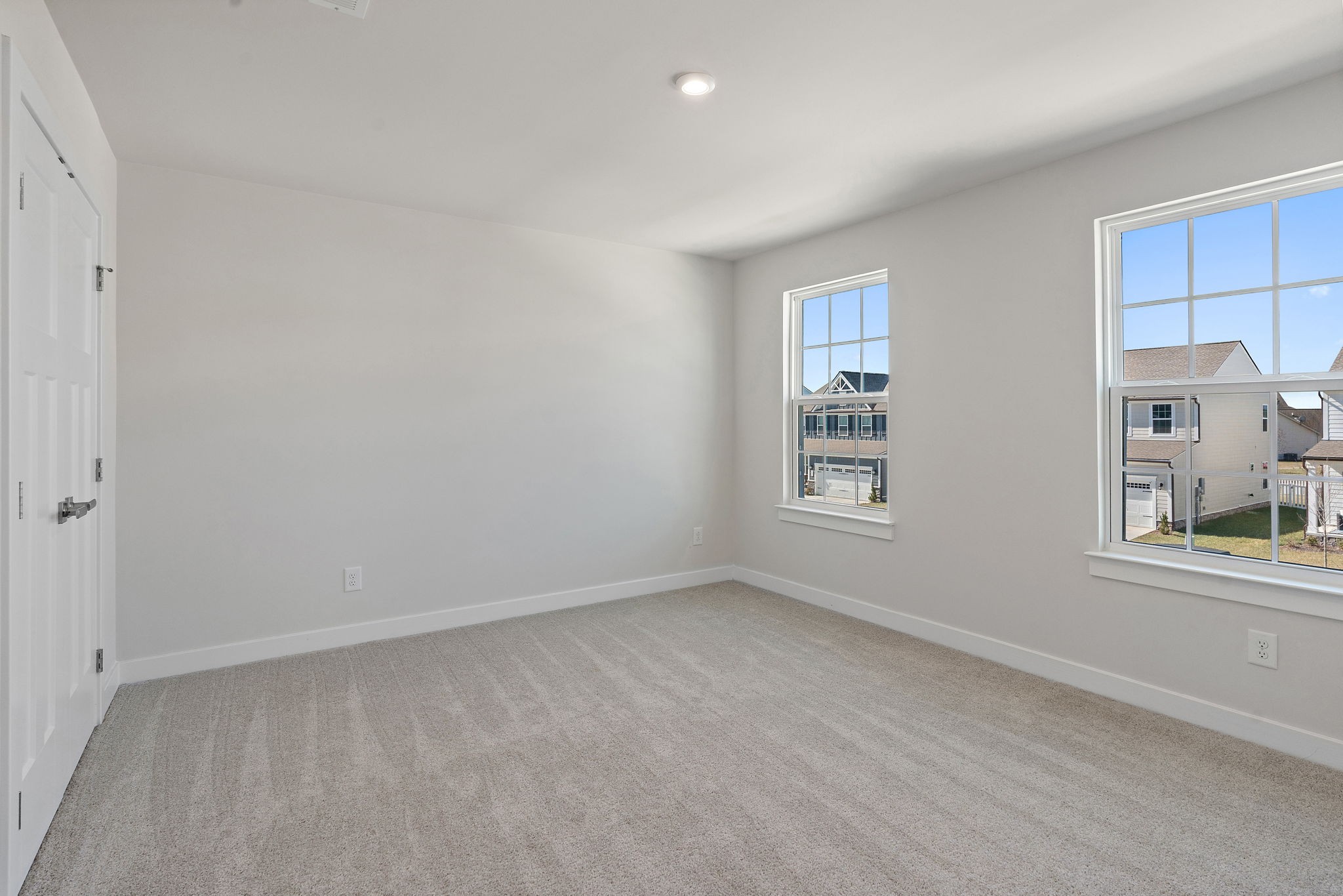 406 Ryan Avenue Gallatin, TN 37066 - Photo 34 of 45 a view of an empty room with a window