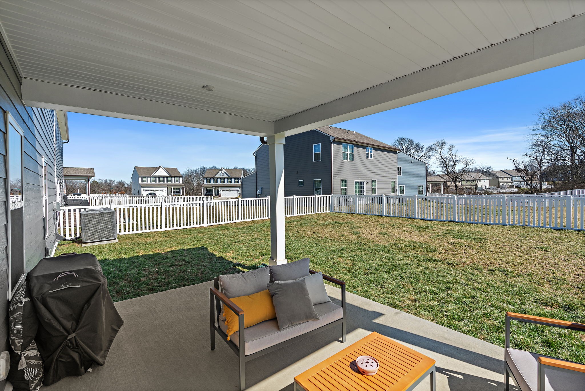 406 Ryan Avenue Gallatin, TN 37066 - Photo 37 of 45 a view of a two chairs in the patio