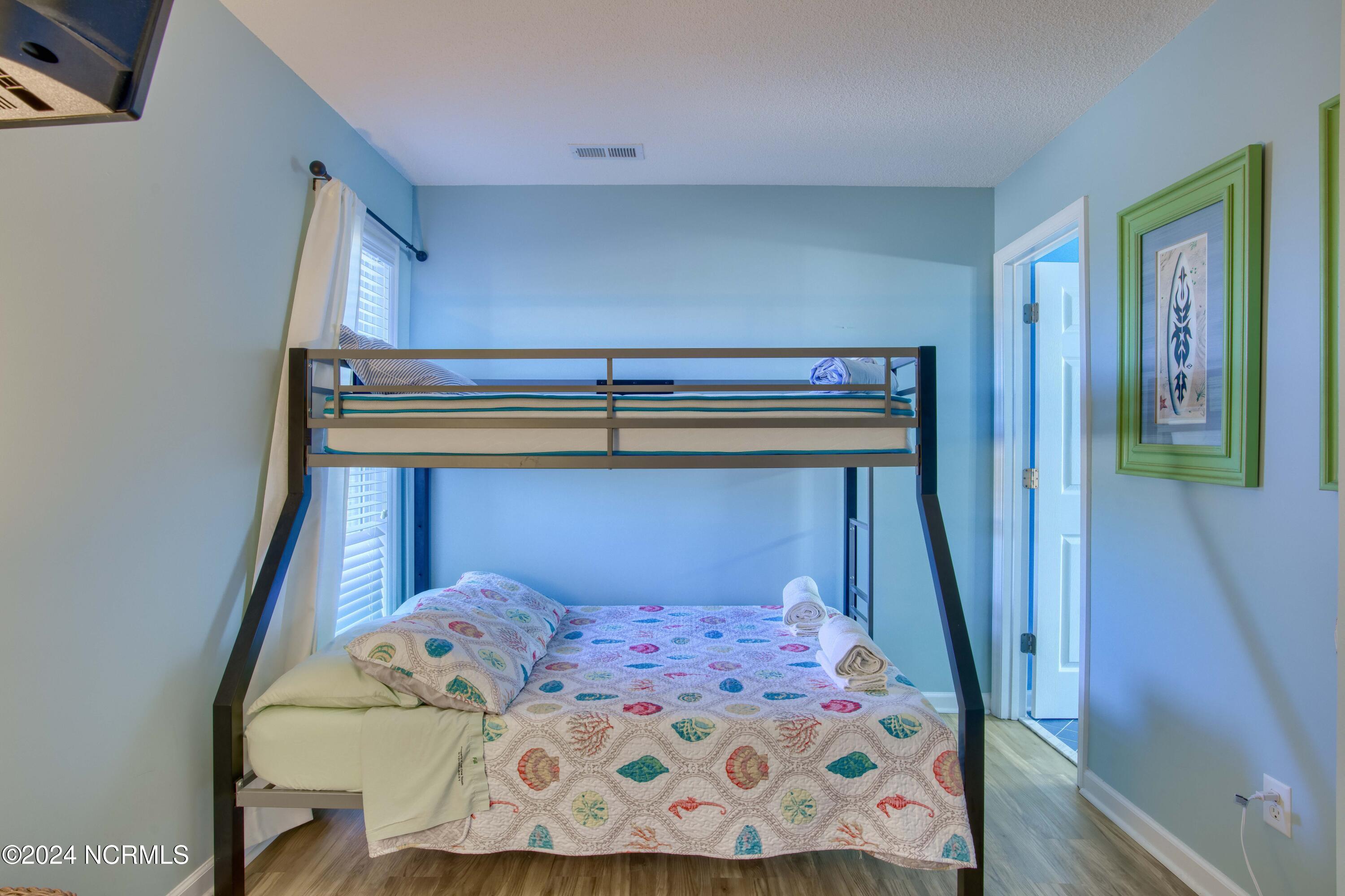 2362 New River Inlet Road North Topsail Beach, NC 28460 - Photo 44 of 49 2362 New River Inlet Road - Interiors -