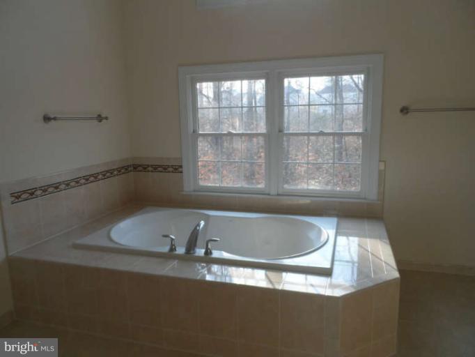 18559 Kerill Road Triangle, VA 22172 - Photo 15 of 28 Interior (General)