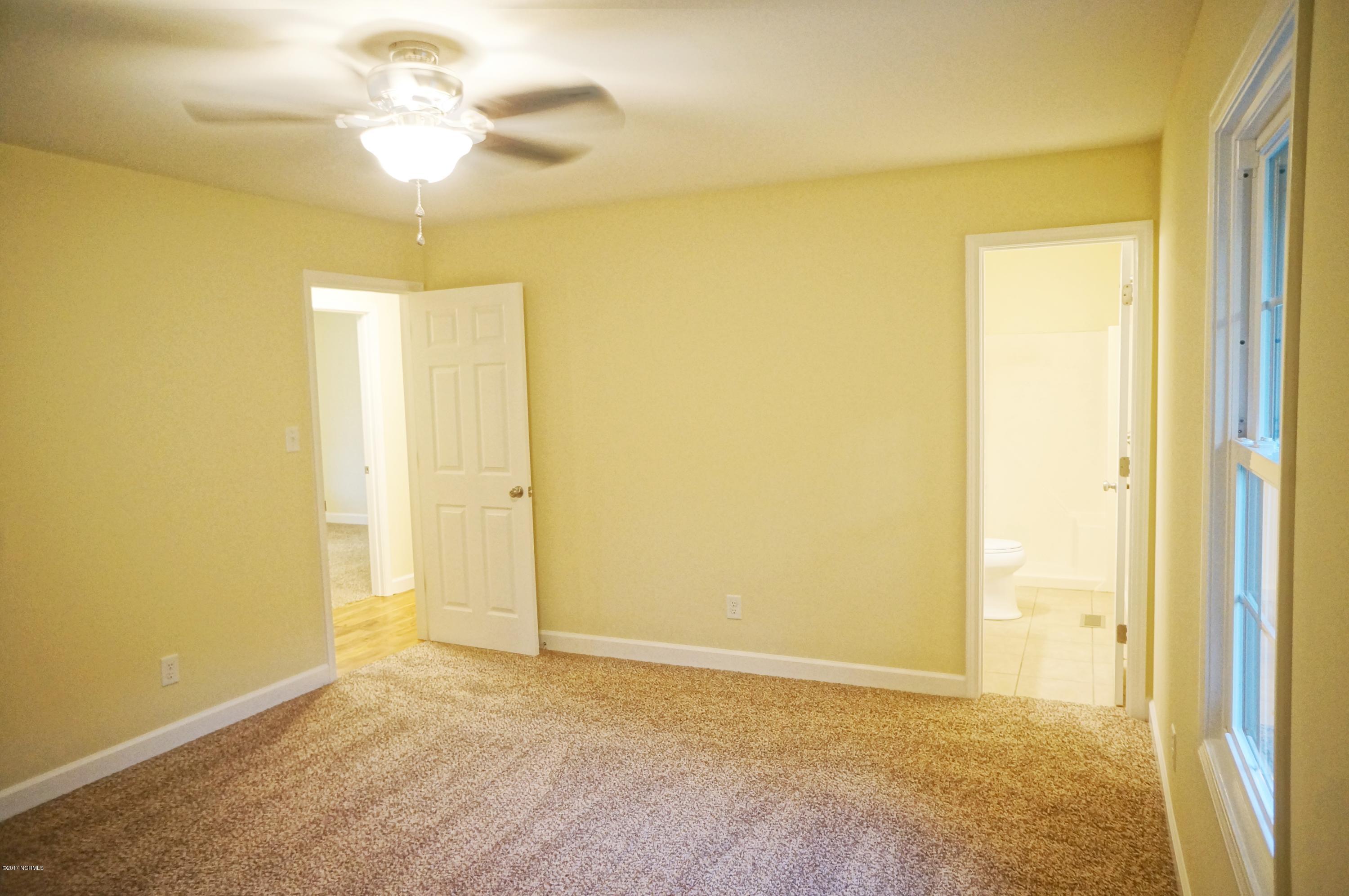 3709 Elveden Road New Bern, NC 28562 - Photo 18 of 34 Master BR Suite