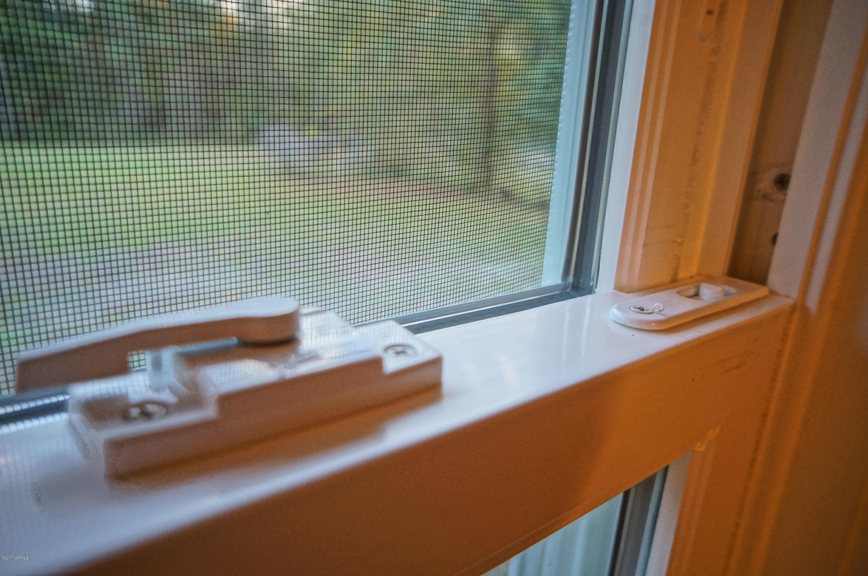 3709 Elveden Road New Bern, NC 28562 - Photo 23 of 34 Vinyl Tilt windows