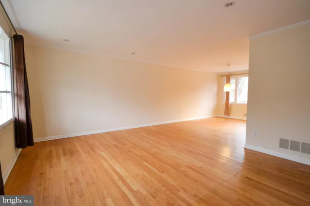 $399,900 | 3 Bromwell Court, Cockeysville, MD 21030