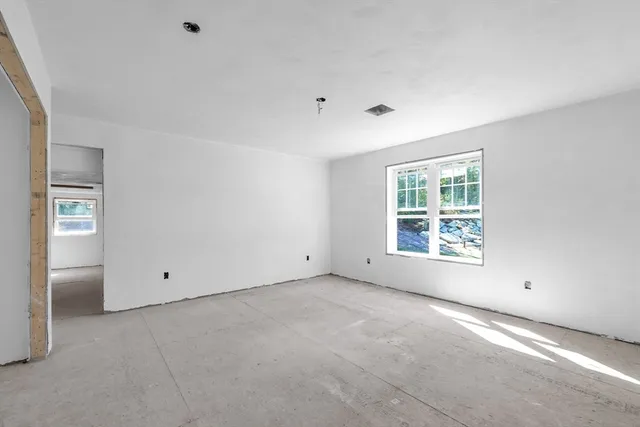 $839,000 | 18 Lakeshore Drive, Douglas, MA 01516