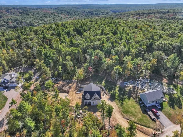 $839,000 | 18 Lakeshore Drive, Douglas, MA 01516