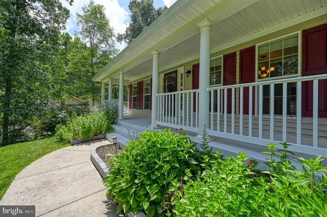 $795,000 | 219 Oakwood Drive, Mineral, VA 23117