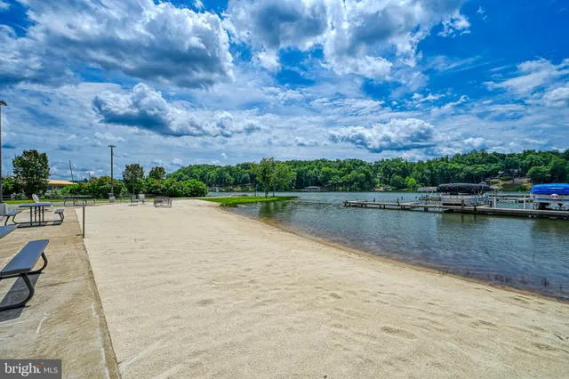 $795,000 | 219 Oakwood Drive, Mineral, VA 23117