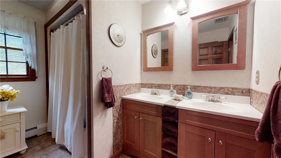 380 Lewis Farm Road Coventry, RI 02827 - Photo 26 of 32