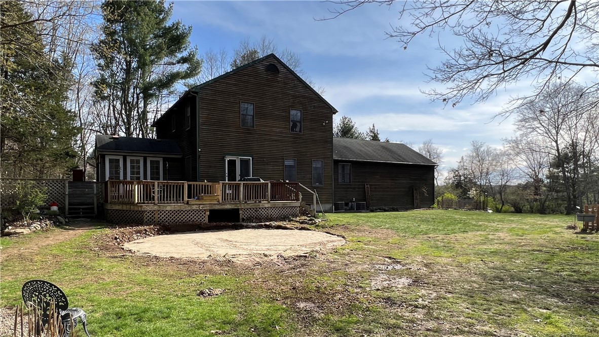 380 Lewis Farm Road Coventry, RI 02827 - Photo 27 of 32