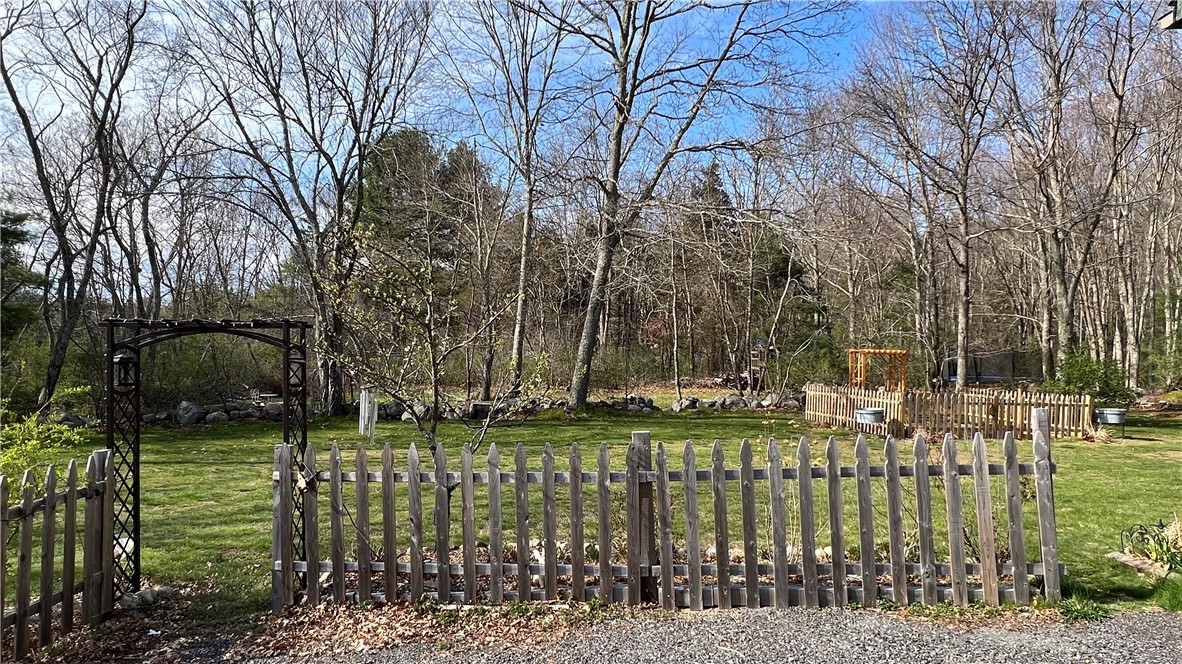 380 Lewis Farm Road Coventry, RI 02827 - Photo 30 of 32
