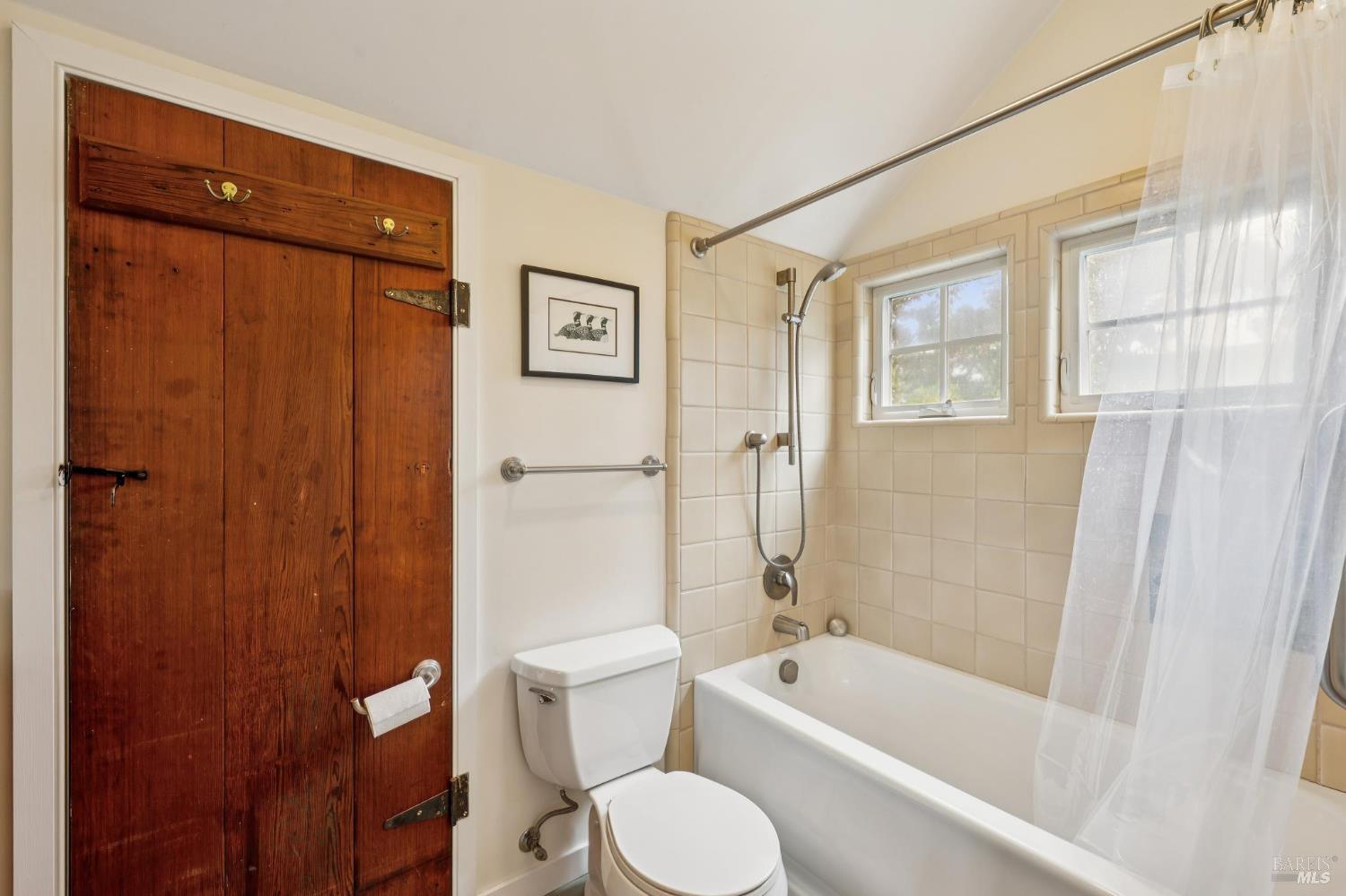 6 Cameron Street Inverness, CA 94937 - Photo 17 of 44 Gallery Image 17