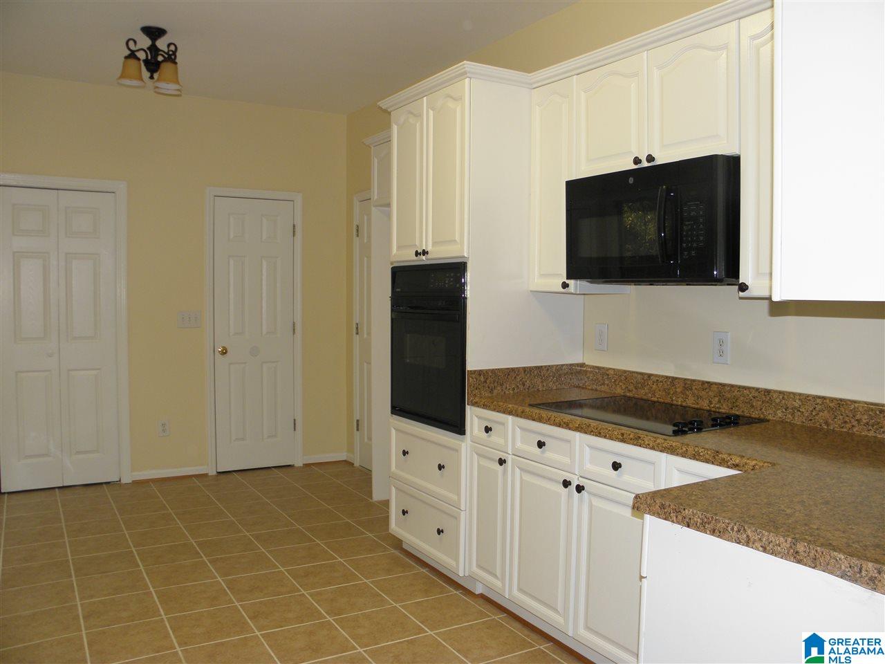 116 Cobblestone Terrace Pelham, AL 35124 - Photo 7 of 24