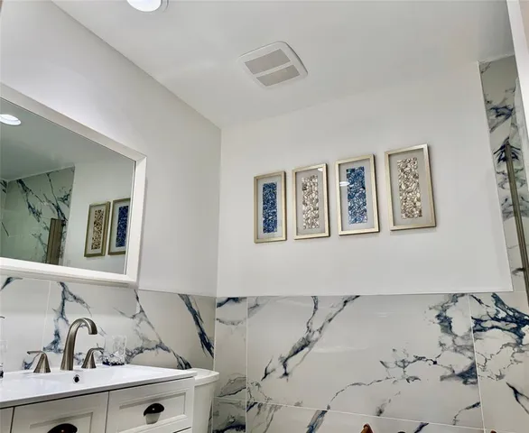 $6,500 | 1010 Northeast 8th Avenue, Unit 31F, Delray Beach, FL 33483