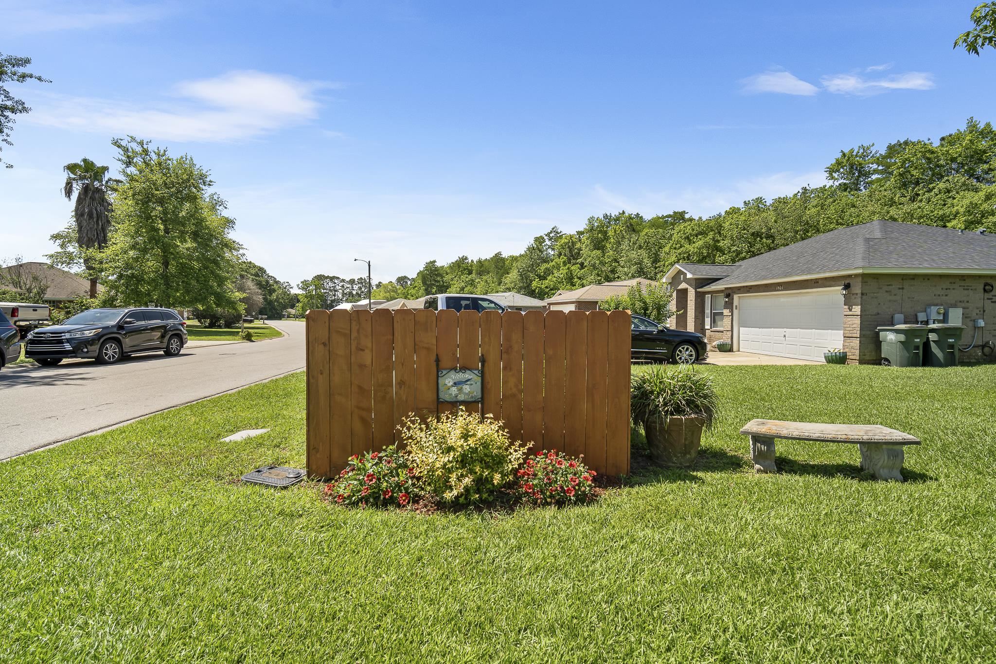 1802 South Bay Street Foley, AL 36535 - Photo 30 of 30 Yard