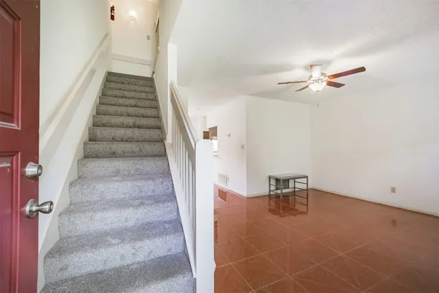 a view of entryway and hall