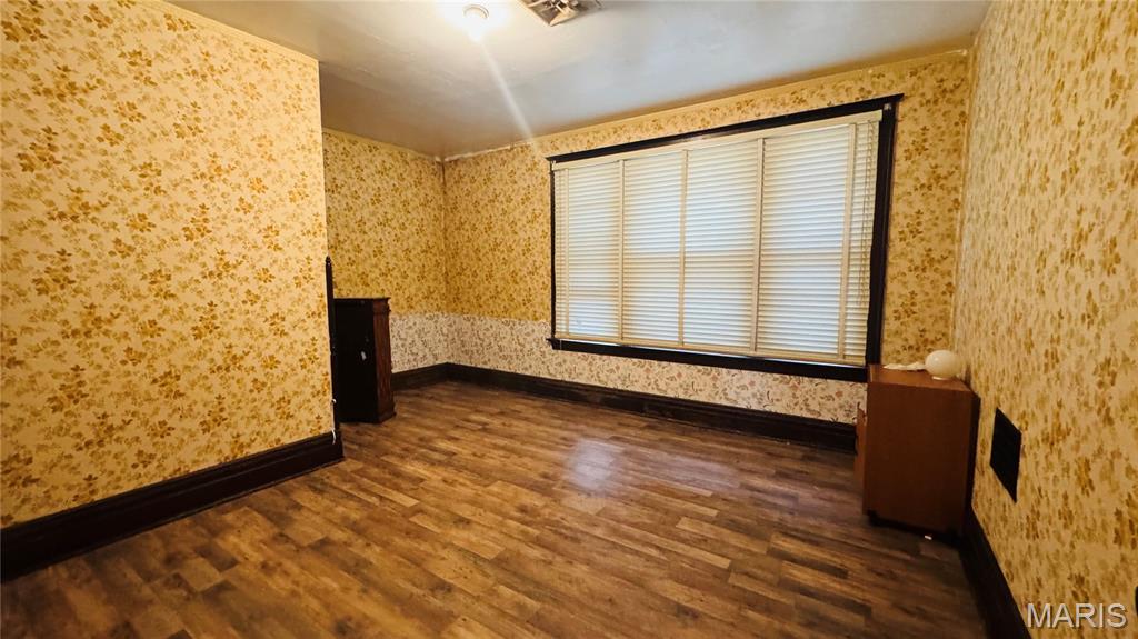 2647 Carson Road St. Louis, MO 63114 - Photo 5 of 20